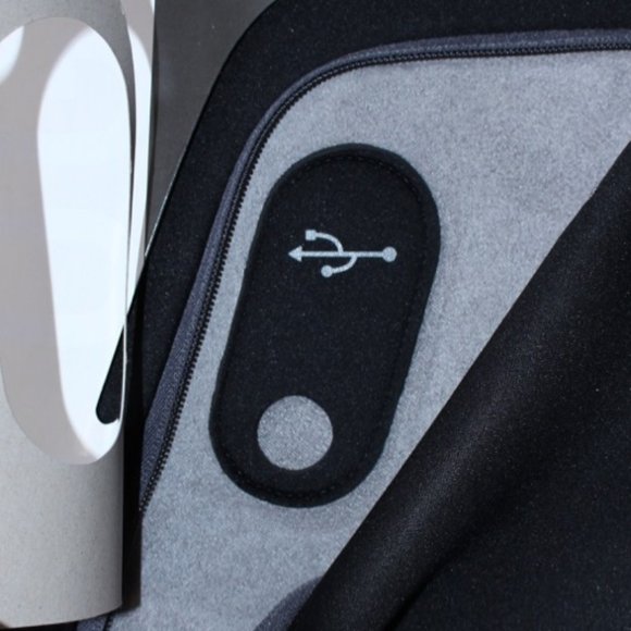 Case Logic 7-10in Netbook/Tablet Sleeve - Picture 2 of 5